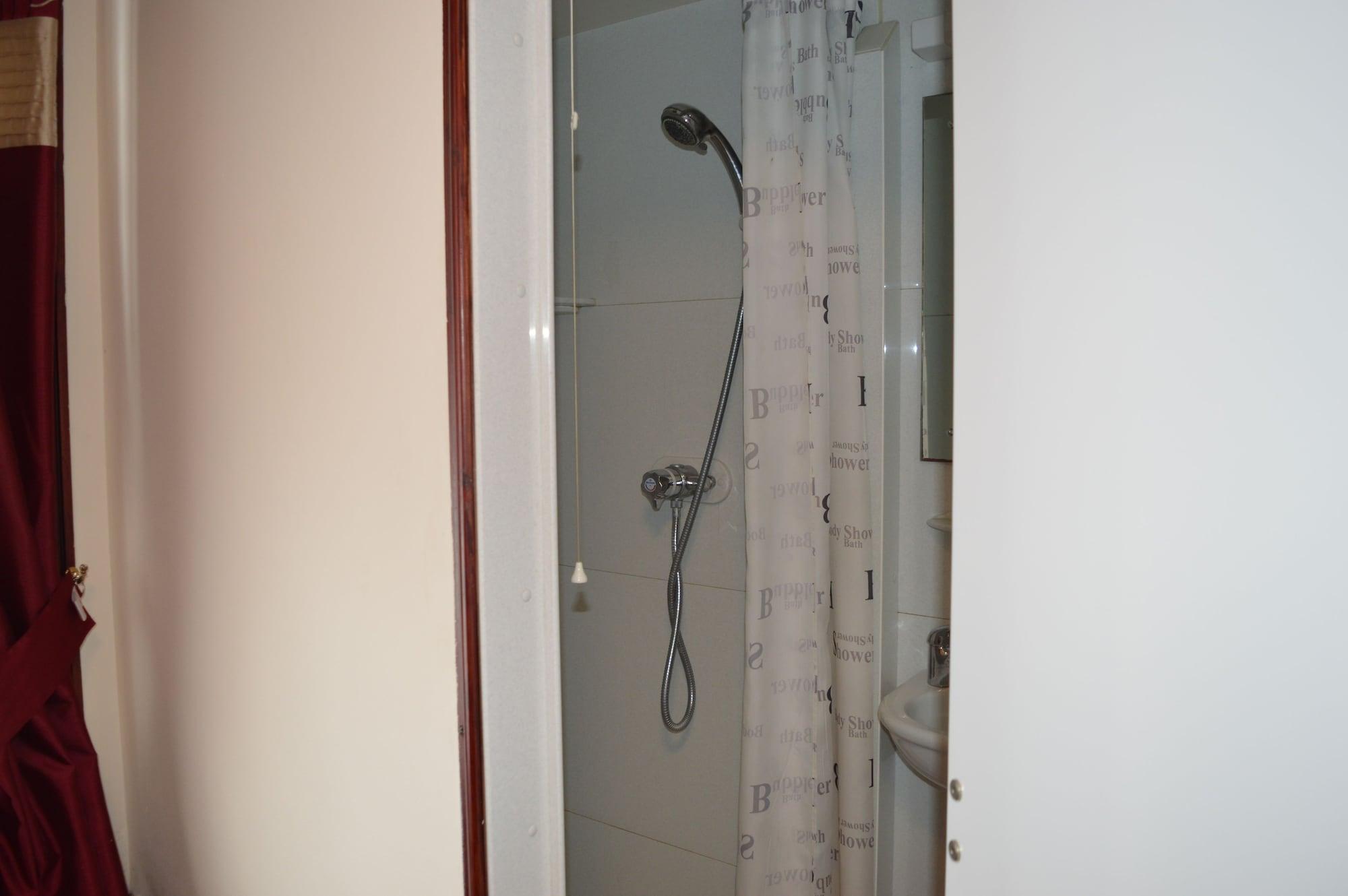 Globe Hotel Колчестер Экстерьер фото