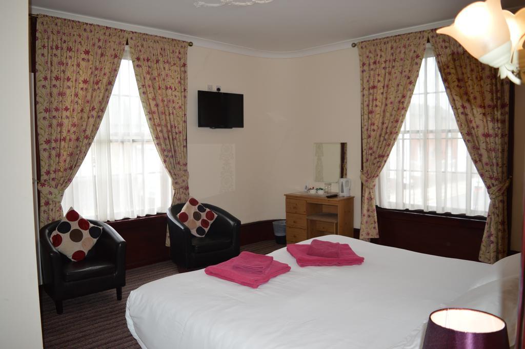 Globe Hotel Колчестер Экстерьер фото